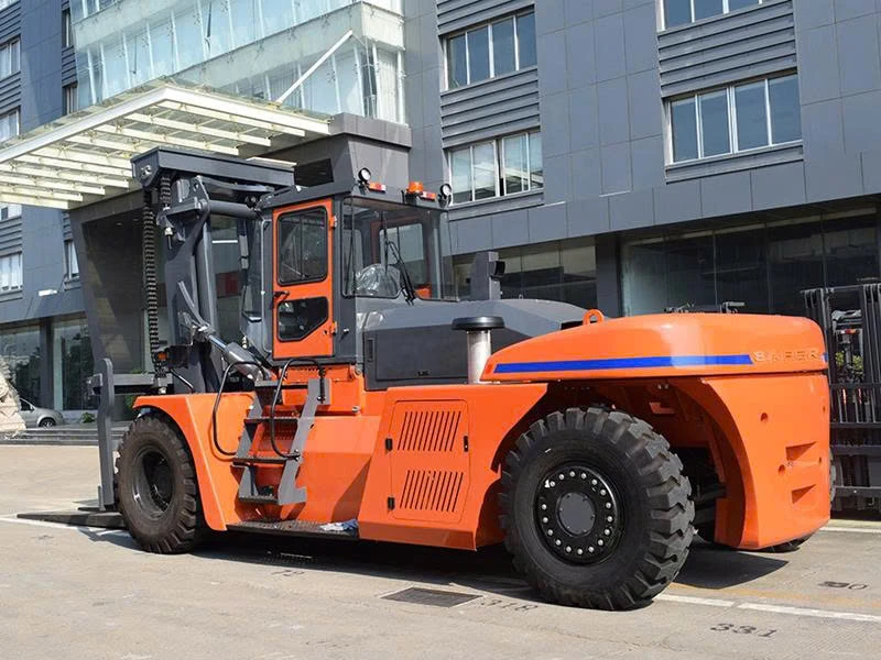 XE NÂNG DẦU 25 TẤN SAFER