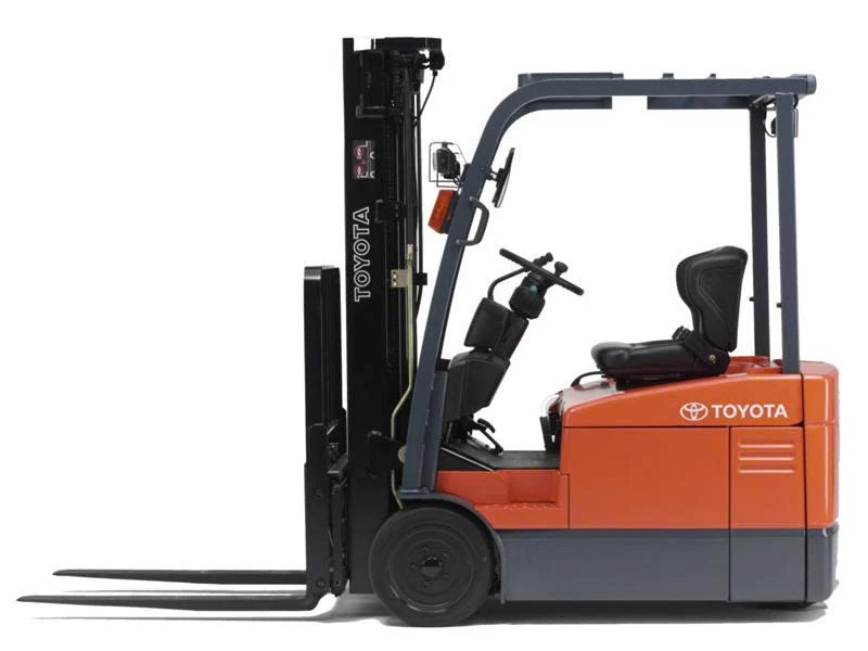 XE NÂNG ĐIỆN TOYOTA 1.3 TẤN 3 BÁNH NGỒI LÁI