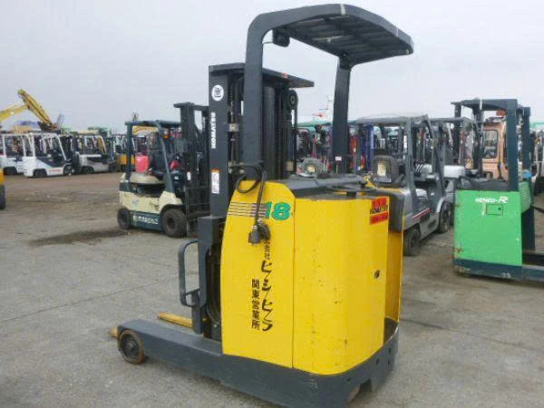 XE NÂNG ĐIỆN ĐỨNG LÁI 1.8 TẤN CŨ