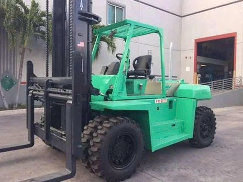 XE NÂNG DẦU DIESEL 10 TẤN CŨ