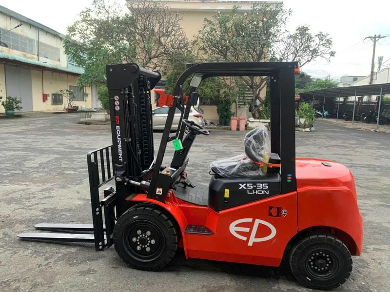 Xe Nâng Điện 3.5 Tấn EFX5-351 Lithium 80V/280Ah Nâng 4.5 m